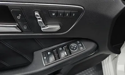 Mercedes-Benz E-Class 2016, 81529 км, за 9706.85 USD - фото 13