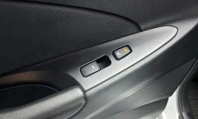 Hyundai Sonata 2014, 145939 км, за 3413.42 USD - фото 19