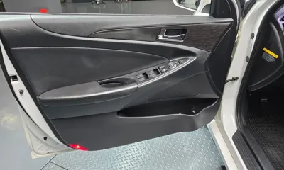 Hyundai Sonata 2014, 145939 км, за 3413.42 USD - фото 24