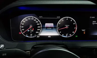 Mercedes-Benz S-Class 2019, 151492 км, за 24097.73 USD - фото 8
