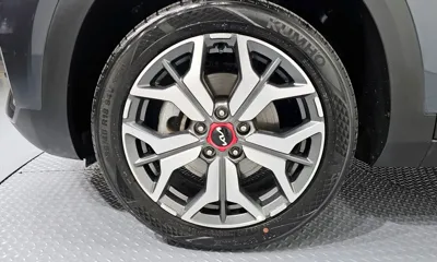 Kia Seltos 2023, 33323 км, за 12899.03 USD