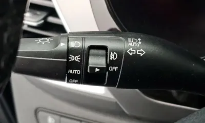 Kia Seltos 2023, 33323 км, за 12899.03 USD - фото 17