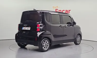 Kia Ray 2023, 31476 км, за 10293.17 USD