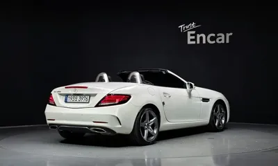 Mercedes-Benz SLC-Class 2018, 74218 км, за 16825.23 USD
