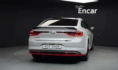 Renault-KoreaSamsung SM6 2016, 119665 км, за 3843.65 USD