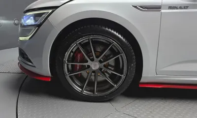 Renault-KoreaSamsung SM6 2016, 119665 км, за 3843.65 USD