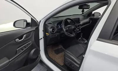 Hyundai Kona 2018, 141152 км, за 8093.35 USD - фото 10