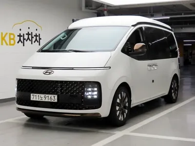 Hyundai Staria 2024, 26590 км, за 28658 USD