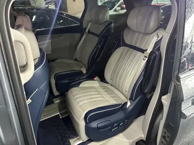 Roewe iMAX8 2021, 50000 км, за 10738.5 USD