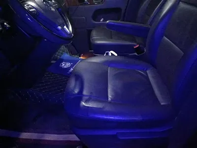 Volkswagen Multivan 2012, 117400 км, за 10005.69 USD - фото 9