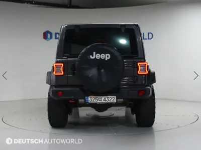 Jeep Wrangler 2021, 50396 км, за 29120.59 USD