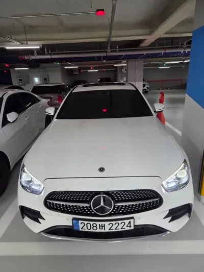 Mercedes-Benz E-Class · 2022 год