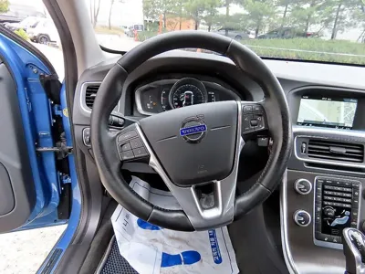 Volvo V60 2016, 219656 км, за 3255.84 USD - фото 8