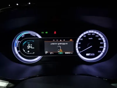 Kia Niro 2020, 96795 км, за 9386.9 USD - фото 7