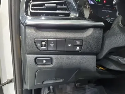 Kia Niro 2020, 96795 км, за 9386.9 USD - фото 14