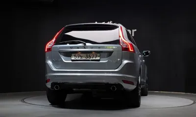 Volvo XC60 2017, 133857 км, за 13213.92 USD