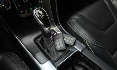 Volvo XC60 2017, 133857 км, за 13213.92 USD - фото 9