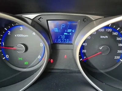 Hyundai Tucson 2014, 115765 км, за 4398.06 USD - фото 12