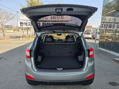 Hyundai Tucson 2014, 115765 км, за 4398.06 USD - фото 20