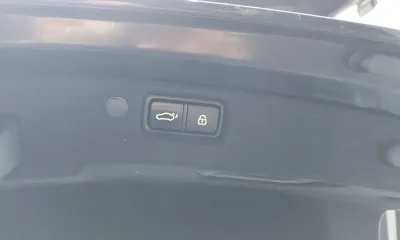 Kia K7 2017, 85959 км, за 9056.06 USD - фото 17