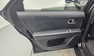 Hyundai Ioniq5 2023, 93654 км, за 18721.96 USD - фото 25