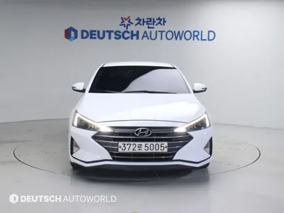 Hyundai Avante 2020, 72900 км, за 7947.89 USD