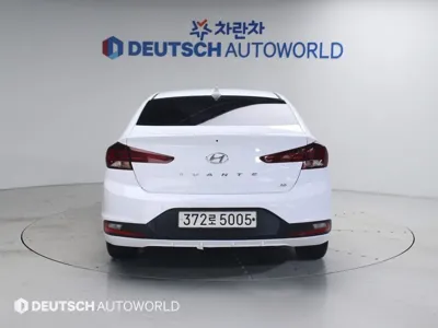 Hyundai Avante 2020, 72900 км, за 7947.89 USD