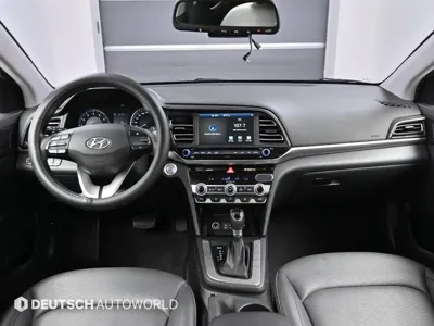 Hyundai Avante 2020, 72900 км, за 7944.26 USD - фото 7