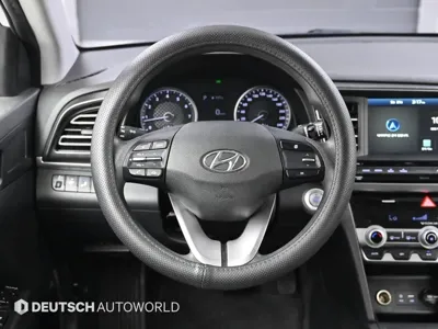 Hyundai Avante 2020, 72900 км, за 7944.26 USD - фото 13