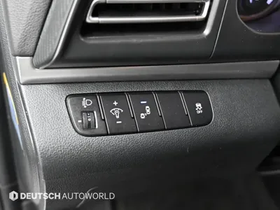Hyundai Avante 2020, 72900 км, за 7944.26 USD - фото 17