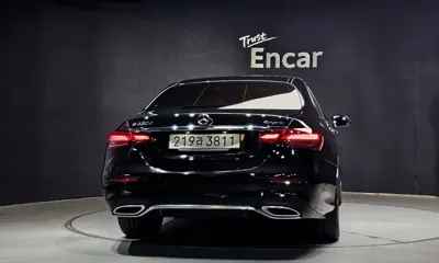 Mercedes-Benz E-Class 2023, 11740 км, за 34357.45 USD