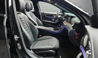 Mercedes-Benz E-Class 2023, 11740 км, за 34357.45 USD - фото 10