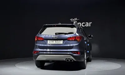 Hyundai Santafe 2018, 86428 км, за 8467.9 USD