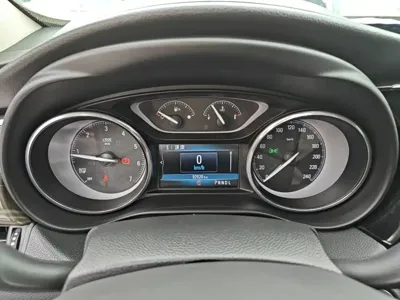Buick Envision Plus 2017, 92899 км, за 6636.13 USD - фото 12