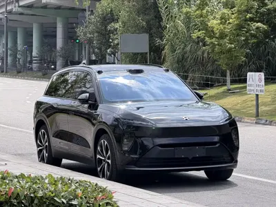 Nio ES8 2023, 50000 км, за 35307.06 USD