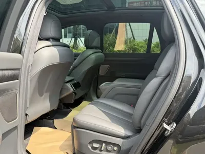 Nio ES8 2023, 50000 км, за 35307.06 USD