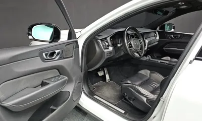 Volvo XC60 2021, 65354 км, за 22203.88 USD - фото 10