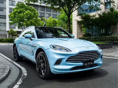 Aston Martin DBX 2022, 60000 км, за 139884.89 USD
