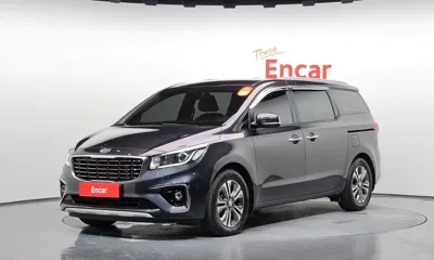 Kia Canival · 2020 год
