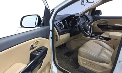 Kia Canival 2018, 126995 км, за 7676.3 USD - фото 10