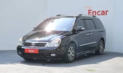 Kia Canival · 2013 год