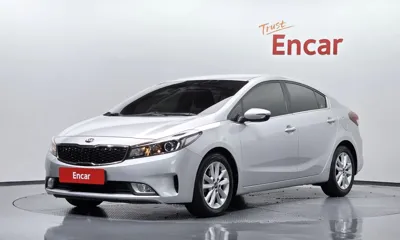 Kia K3 · 2016 год