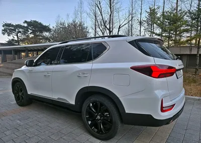 KG_Mobility_Ssangyong Rexton 2023, 73273 км, за 14918.57 USD