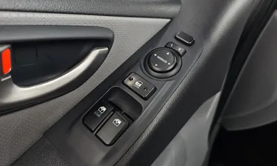 Hyundai Starex 2016, 50637 км, за 7351.98 USD - фото 29