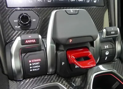 Lamborghini Urus 2024, 9010 км, за 263277.55 USD - фото 7