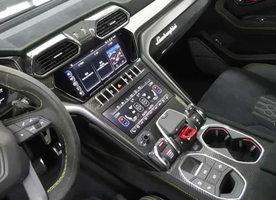Lamborghini Urus 2024, 9010 км, за 263277.55 USD - фото 14