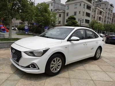 Hyundai Elantra · 2018 год