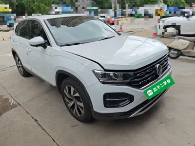 Volkswagen Tayron 2019, 124300 км, за 8788.92 USD