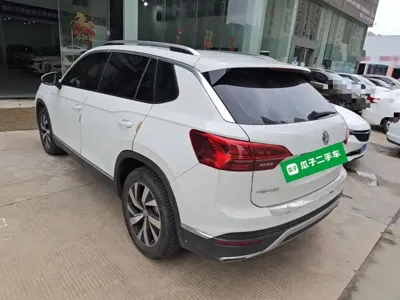 Volkswagen Tayron 2019, 124300 км, за 8788.92 USD