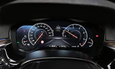 BMW 5-Series 2019, 86291 км, за 15370.46 USD - фото 8